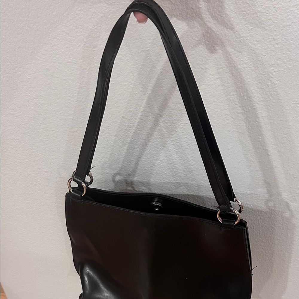 Furla Elegant Black Shoulder Bag - Picture 5 of 12